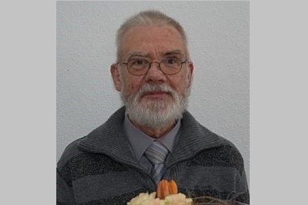 Read more about the article Über 31 Jahre an den KBS – Studienrat Rolf Volland ging zum 31.12.2012 in den Ruhestand