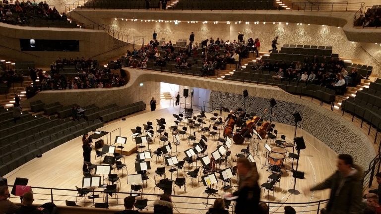Read more about the article „NDR-Konzert statt Schule: Unter der Lupe: Mendelssohn“