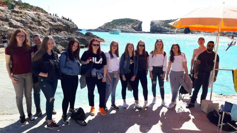 Read more about the article Malta, 15 Points!  Schülerinnen und Schüler der KBS Nordhorn für vier Wochen zum Praktikum auf Malta